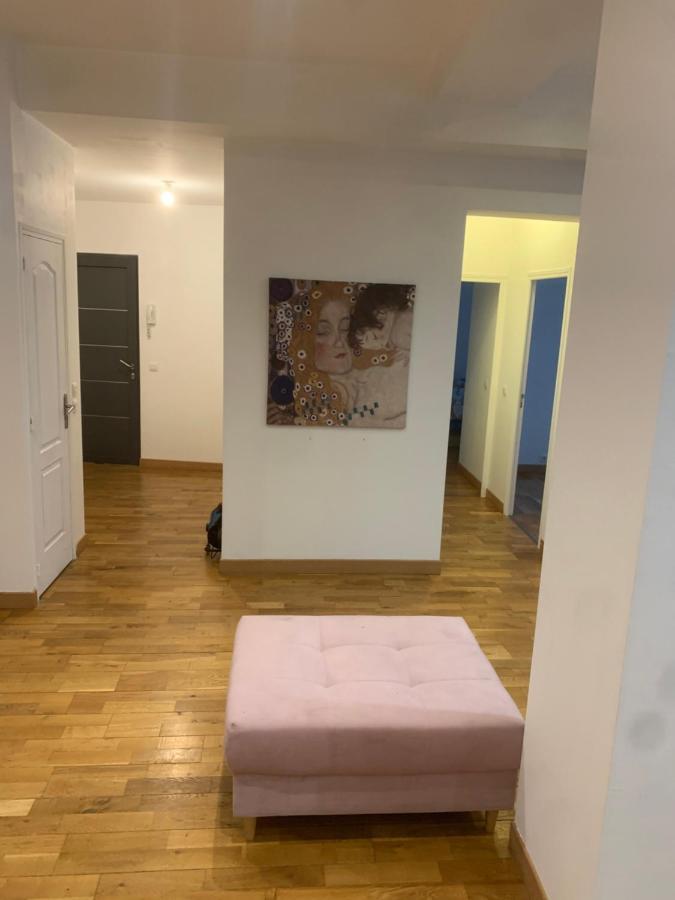 Spacieux 100 M2 Pour 7 Personnes En Plein Centre-Ville Lila Exterior foto