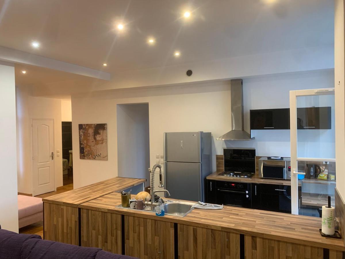 Spacieux 100 M2 Pour 7 Personnes En Plein Centre-Ville Lila Exterior foto